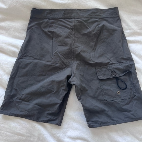 Mollusk Surfshop Boardshorts size 28 - Picture 2 of 6